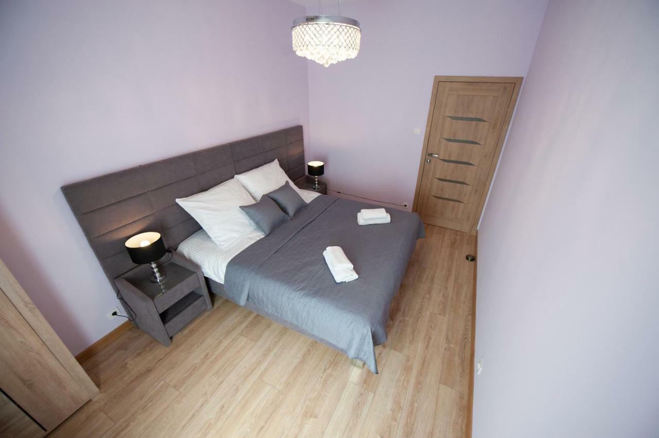 Awangarda Home Apartment ワルシャワ エクステリア 写真