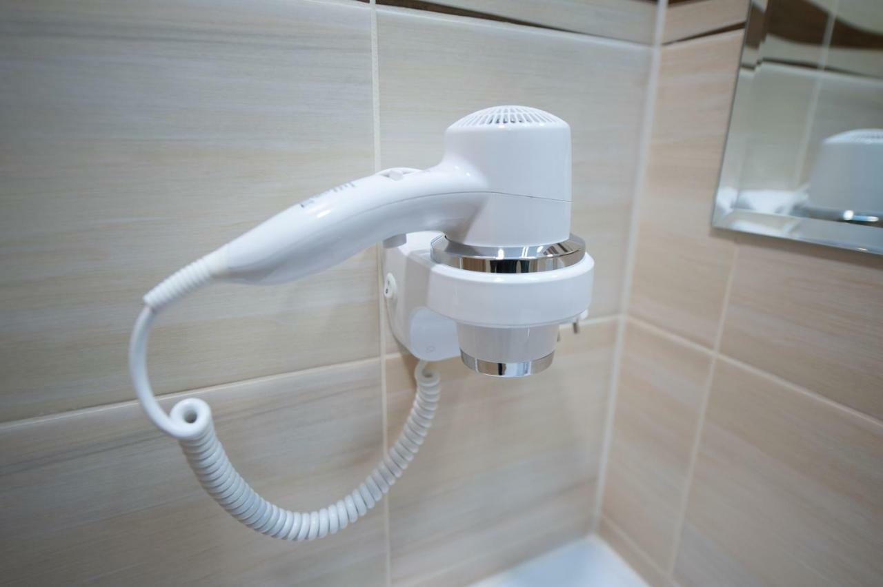 Awangarda Home Apartment ワルシャワ エクステリア 写真