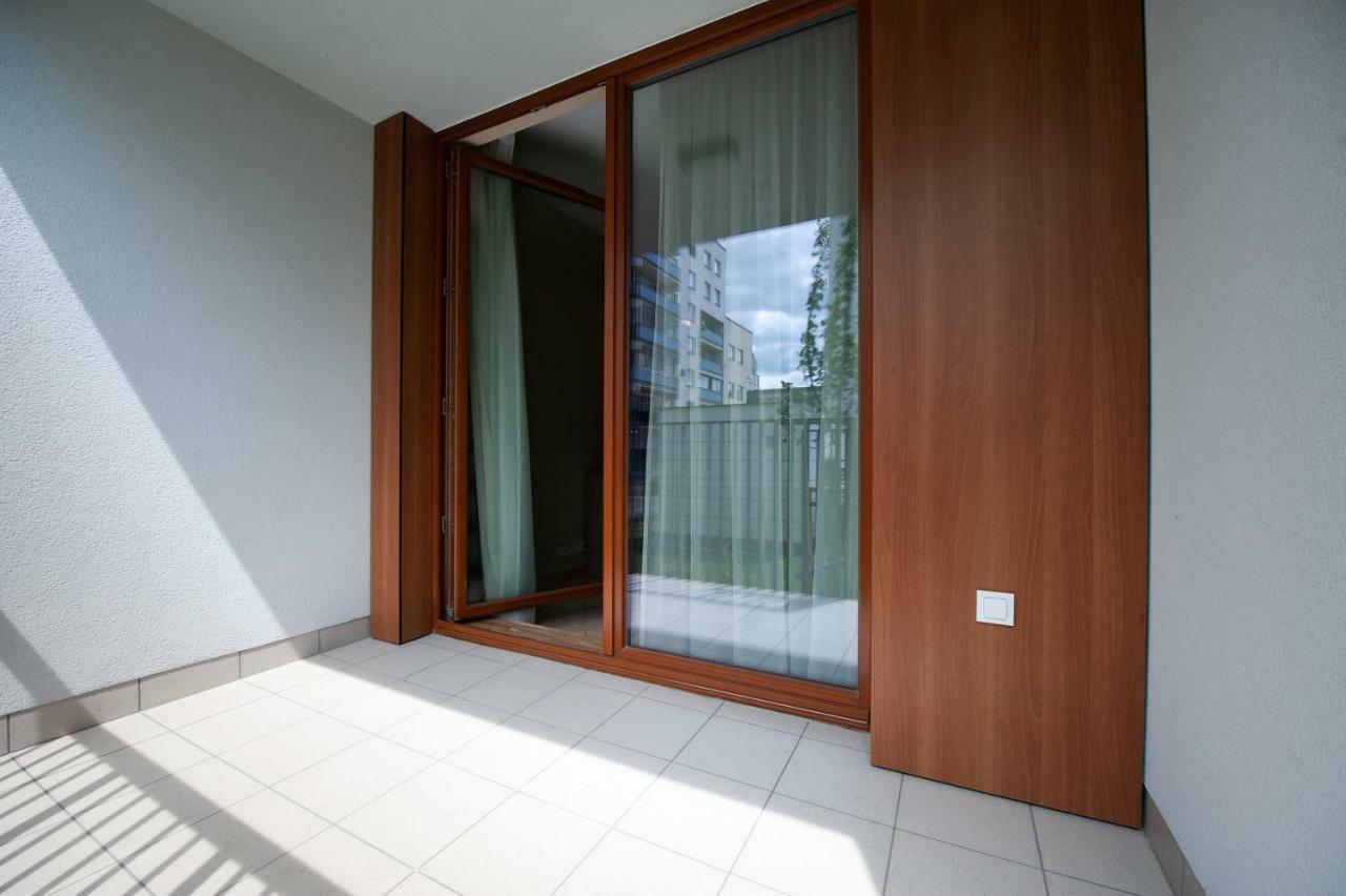 Awangarda Home Apartment ワルシャワ エクステリア 写真